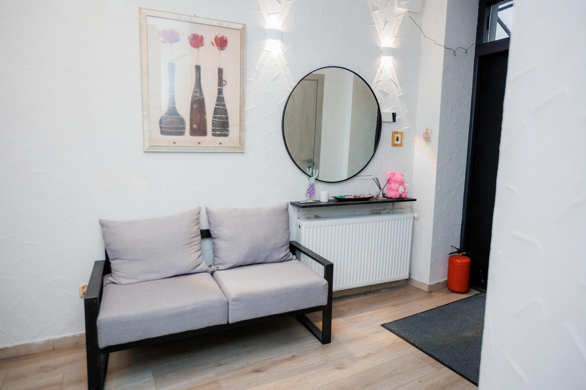 Staryi Krakiv Hotel Лвив Екстериор снимка